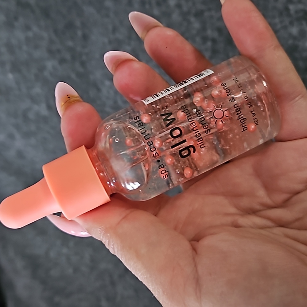 SPA SCENTIALS GLOW NIACINAMIDE SERUM